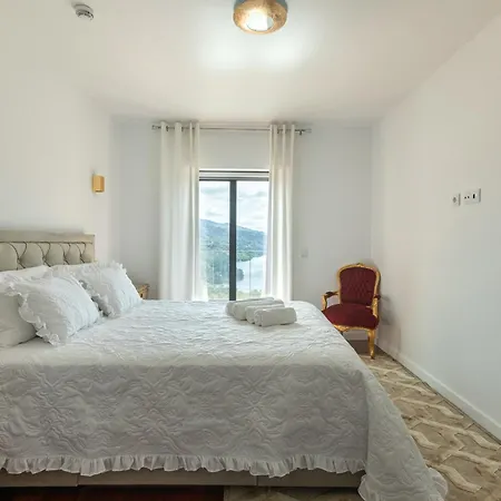 Holiday home Quinta Flor De Lis, Geres *