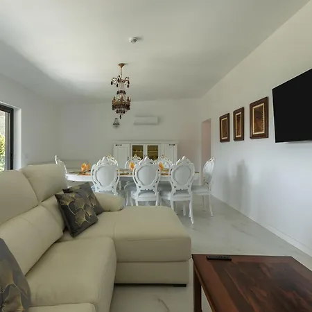 Quinta Flor De Lis, Geres Feriehus Vieira do Minho